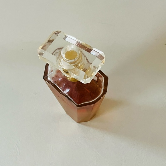 Avon Rare Gold Fragrance with Clear and Gold Accents - Picture 2 of 12